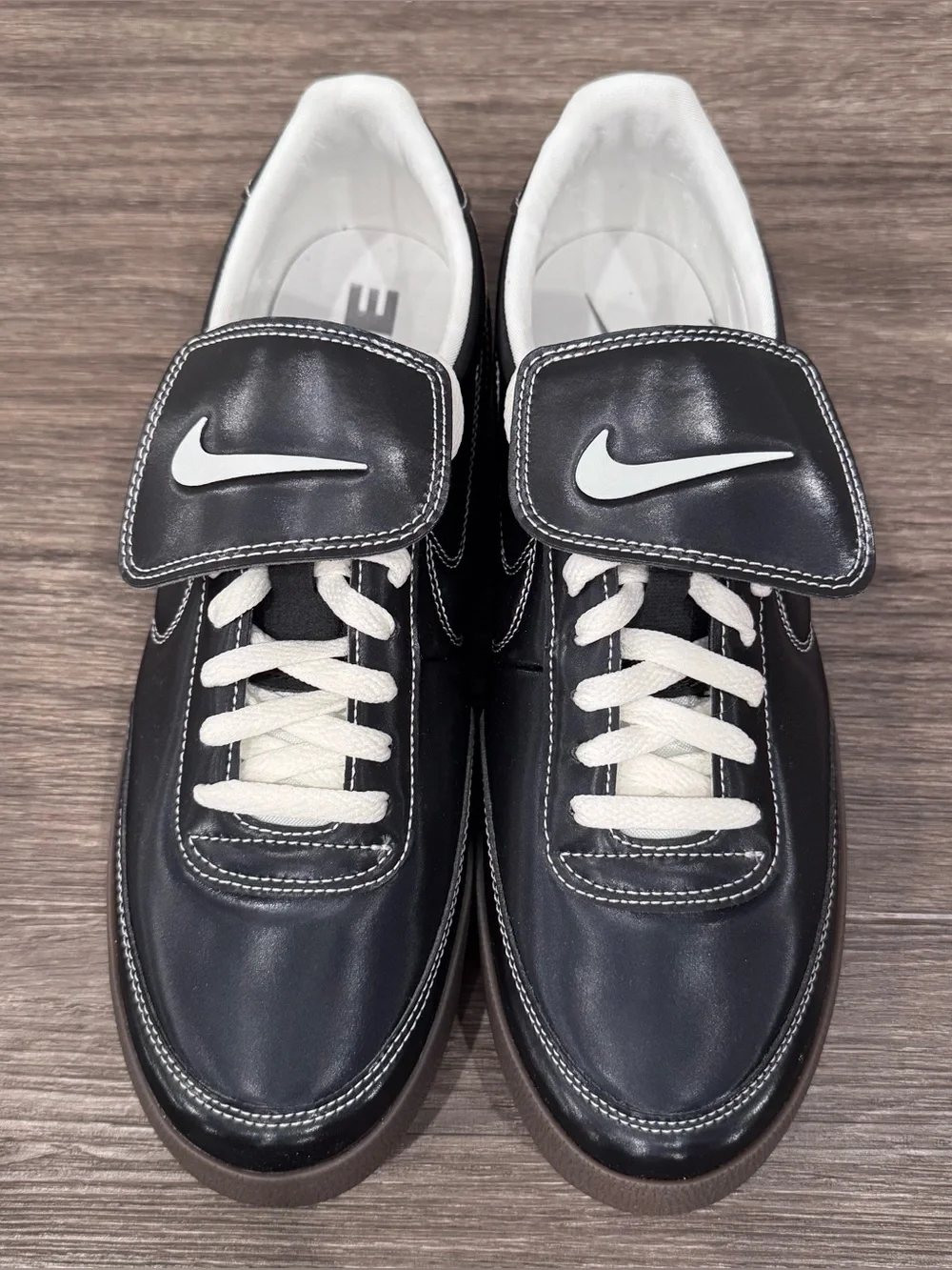 Nike Soccer Black Leather 72 Indoor Gum Sole [HQ3489-010] Sz 9.5